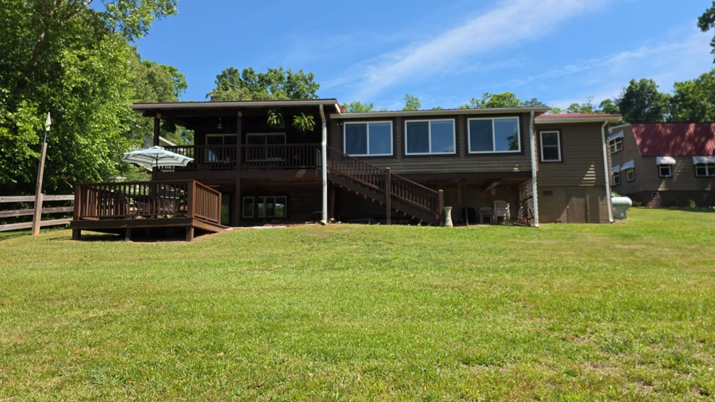 1693 CHATUGE SHORES, HIAWASSEE GA 30546