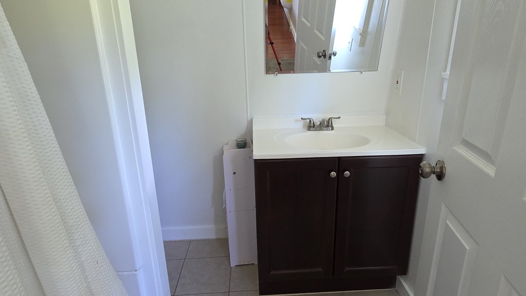 1693 CHATUGE SHORES, HIAWASSEE GA 30546