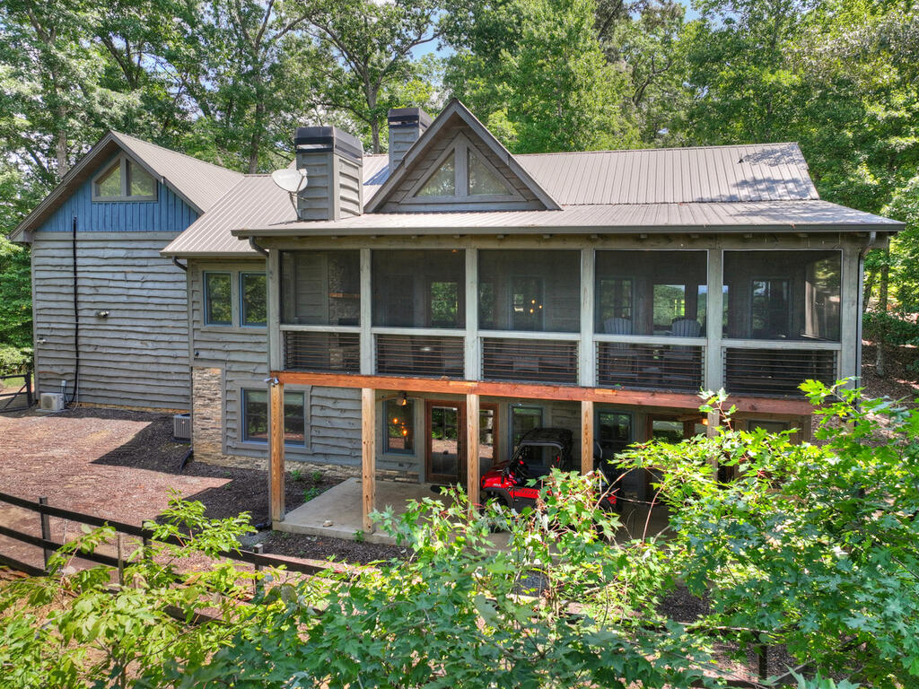 274 HOT HOUSE DRIVE, MINERAL BLUFF GA 30559
