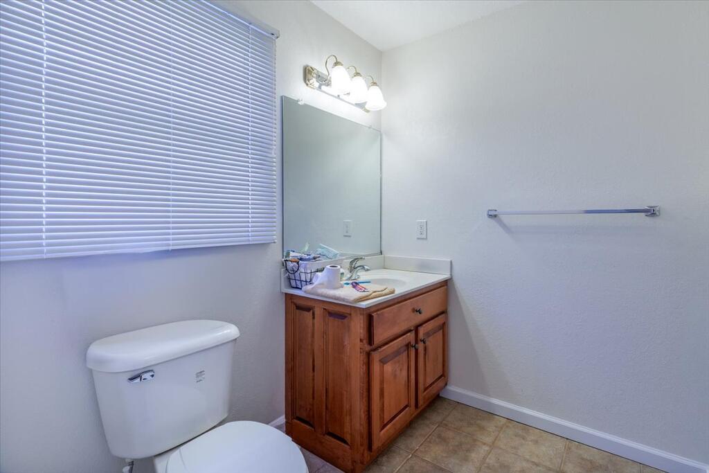 324 SIMS CIRCLE, HIAWASSEE GA 30546