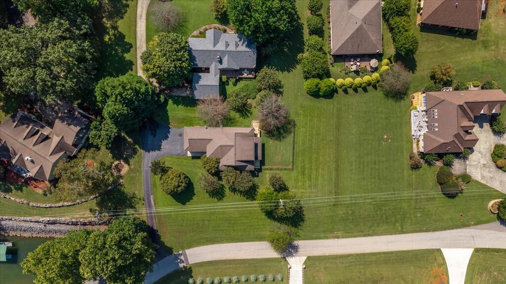324 SIMS CIRCLE, HIAWASSEE GA 30546
