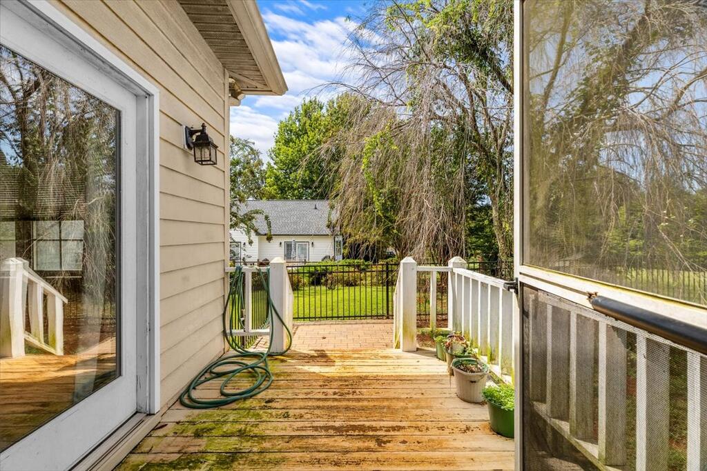324 SIMS CIRCLE, HIAWASSEE GA 30546