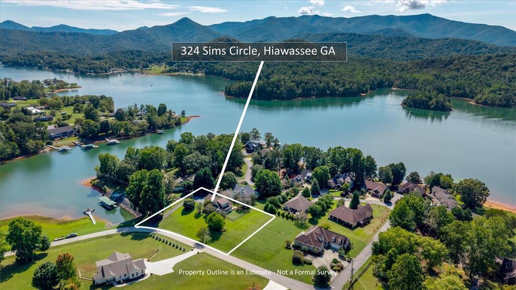 324 SIMS CIRCLE, HIAWASSEE GA 30546