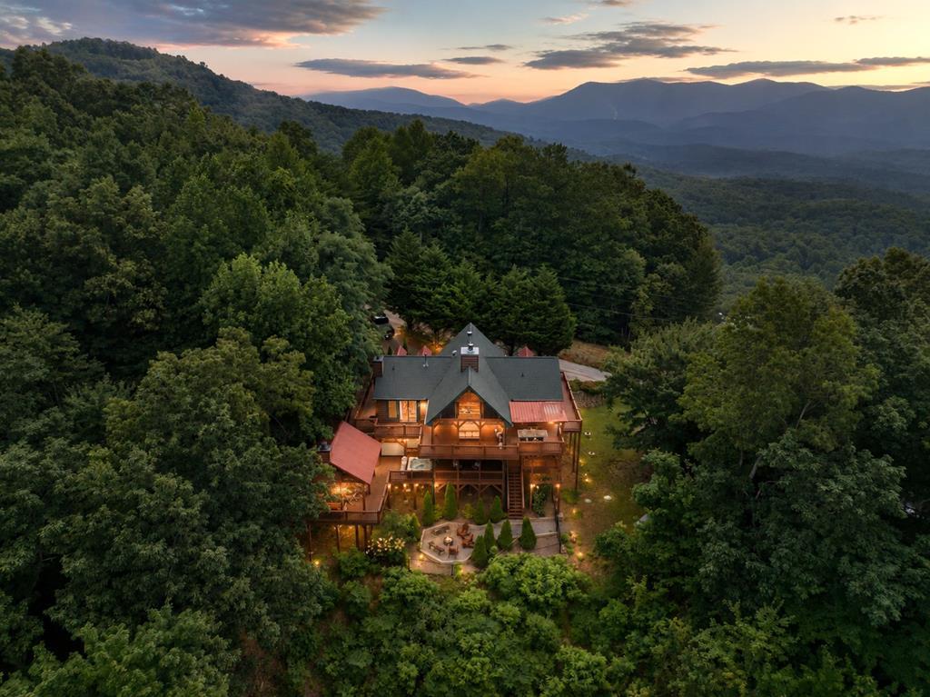 551 AMY CREEK CIRCLE, ELLIJAY GA 30540