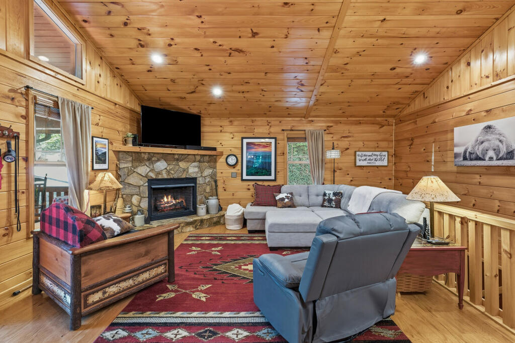 327 EAGLES NEST LANE, BLUE RIDGE GA 30513