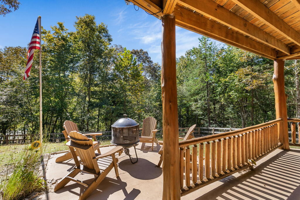 278 ARAPAHO WALK, MINERAL BLUFF GA 30559