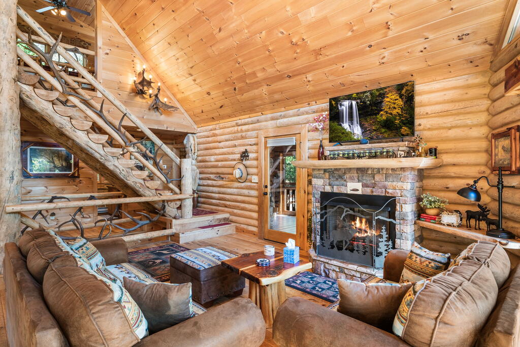 278 ARAPAHO WALK, MINERAL BLUFF GA 30559