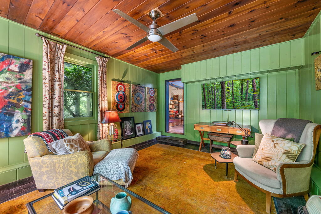 2977 HWY 2, BLUE RIDGE GA 30513