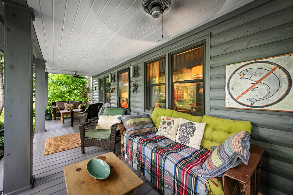 2977 HWY 2, BLUE RIDGE GA 30513