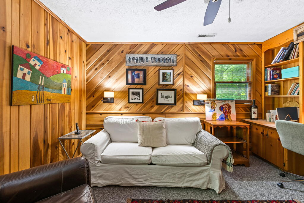 2977 HWY 2, BLUE RIDGE GA 30513