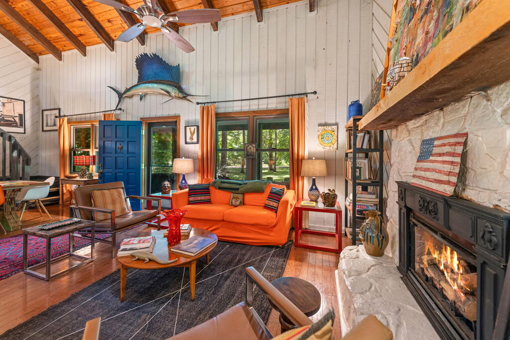 2977 HWY 2, BLUE RIDGE GA 30513