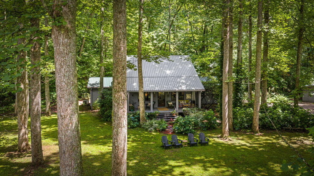 2977 HWY 2, BLUE RIDGE GA 30513