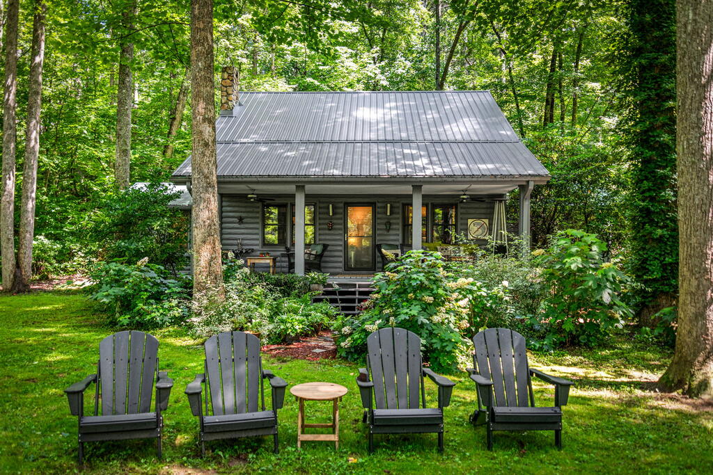 2977 HWY 2, BLUE RIDGE GA 30513