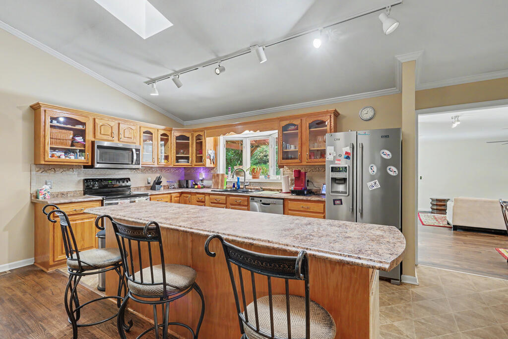 6961 WOODLAKE CIRCLE, YOUNG HARRIS GA 30582