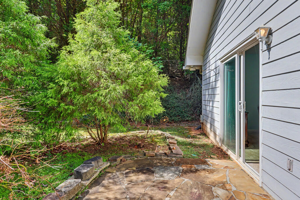 6961 WOODLAKE CIRCLE, YOUNG HARRIS GA 30582