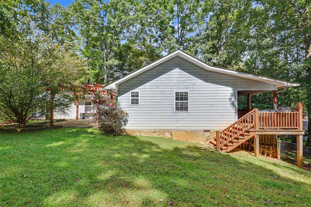 6961 WOODLAKE CIRCLE, YOUNG HARRIS GA 30582