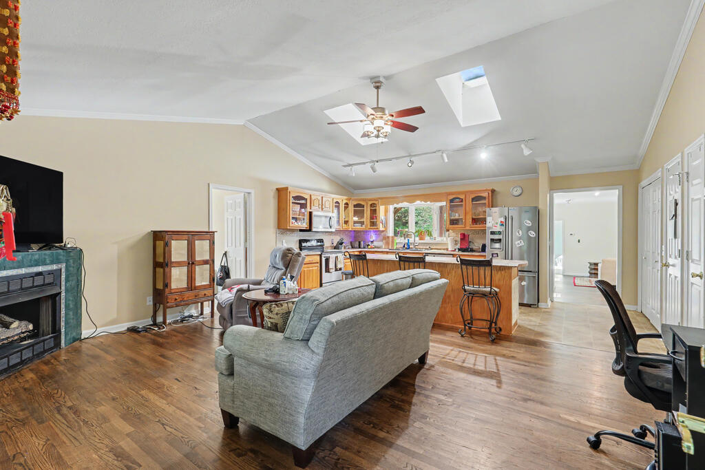 6961 WOODLAKE CIRCLE, YOUNG HARRIS GA 30582