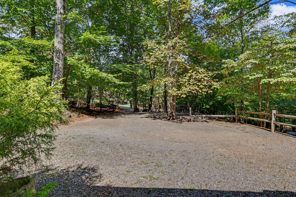 6961 WOODLAKE CIRCLE, YOUNG HARRIS GA 30582