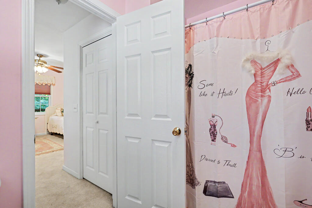 6961 WOODLAKE CIRCLE, YOUNG HARRIS GA 30582