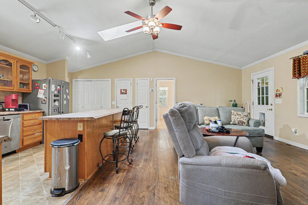 6961 WOODLAKE CIRCLE, YOUNG HARRIS GA 30582