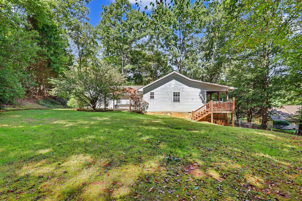 6961 WOODLAKE CIRCLE, YOUNG HARRIS GA 30582