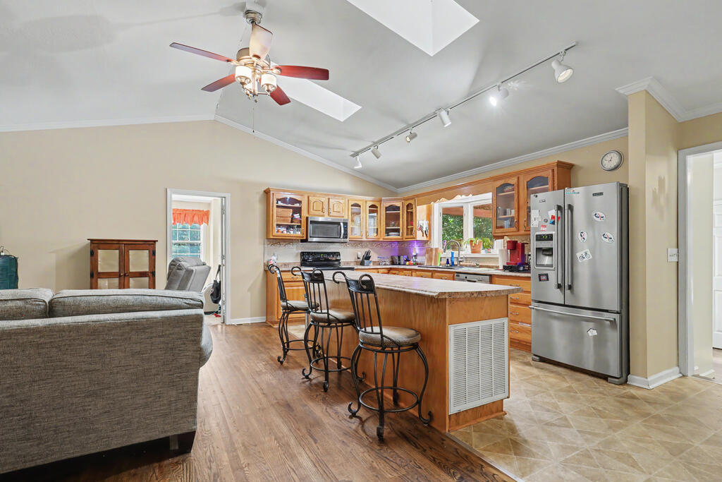 6961 WOODLAKE CIRCLE, YOUNG HARRIS GA 30582