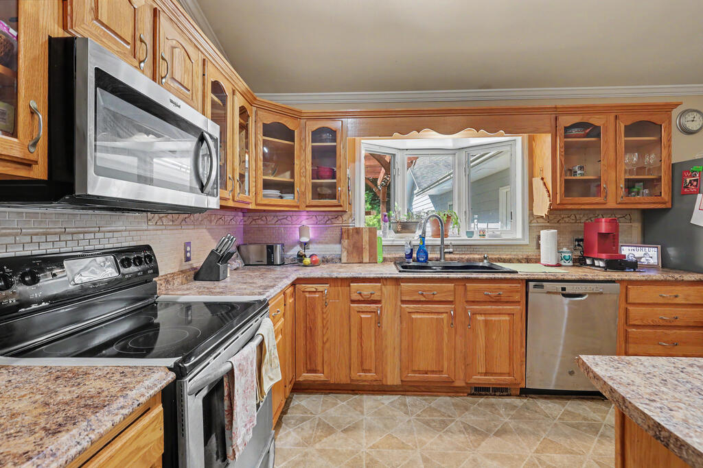 6961 WOODLAKE CIRCLE, YOUNG HARRIS GA 30582