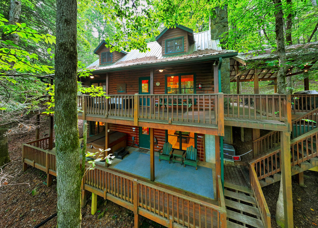 381 ICY LANE, BLUE RIDGE GA 30513