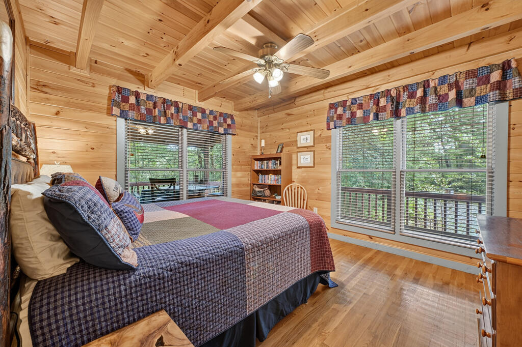 381 ICY LANE, BLUE RIDGE GA 30513