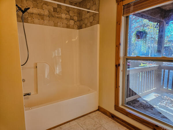 130 ALM LANE, ELLIJAY GA 30540