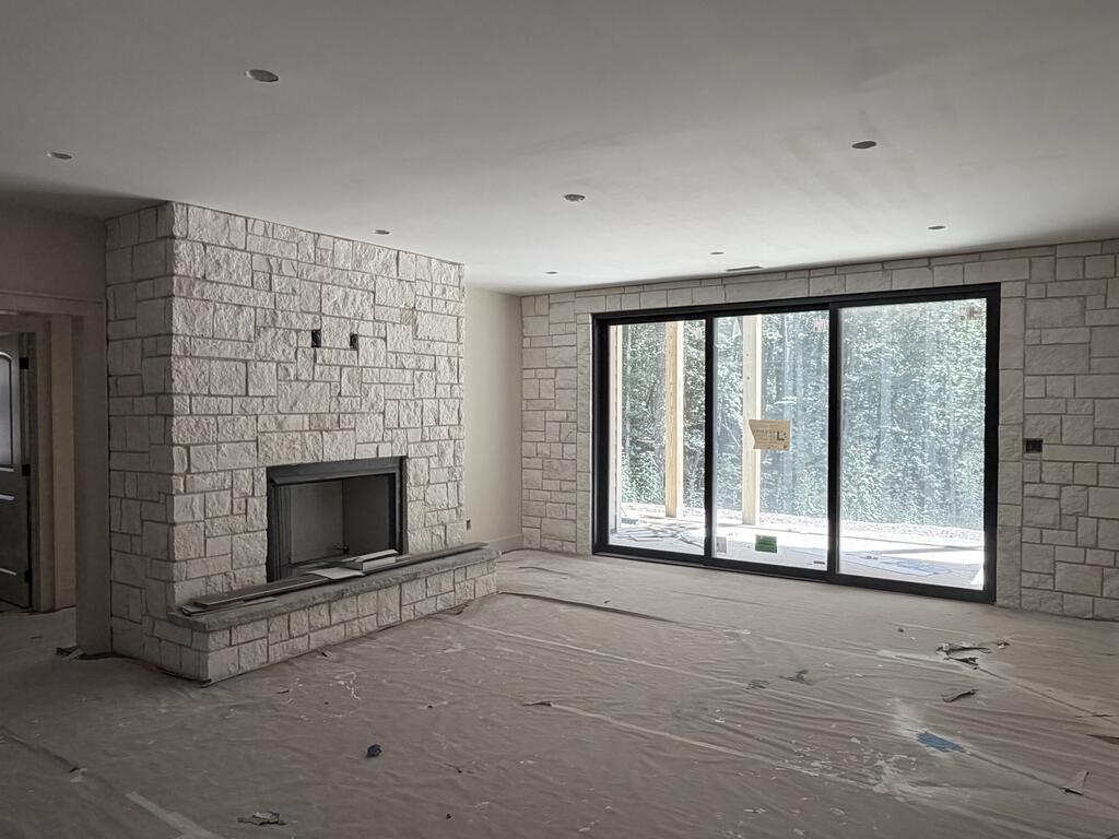 256 FAIRVIEW DRIVE, BLUE RIDGE GA 30513