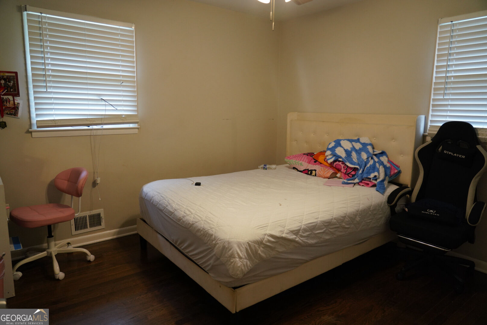 Photo 4 of Single family home for sale at 1013 Laurel St, Morrow, GA 30260 | MLS# 10868983 | Listing updated on 2026-10-08