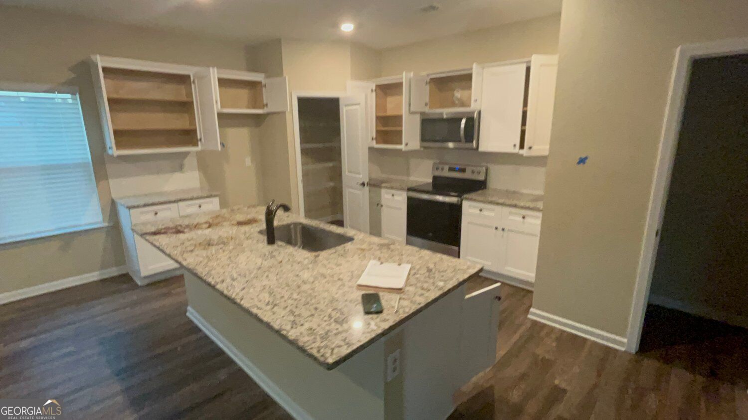 Photo 3 of Single family home for sale at 6215 Nathaniel Ln, Fairburn, GA 30213 | MLS# 10868912 | Listing updated on 2026-10-08