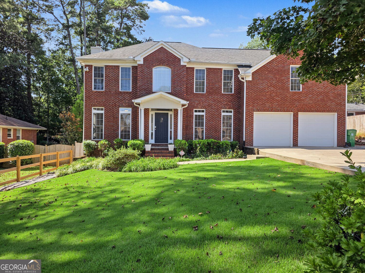Photo 2 of Single family home for sale at 1886 Briarlake Cir, Decatur, GA 30033 | MLS# 10869447 | Listing updated on 2026-10-08