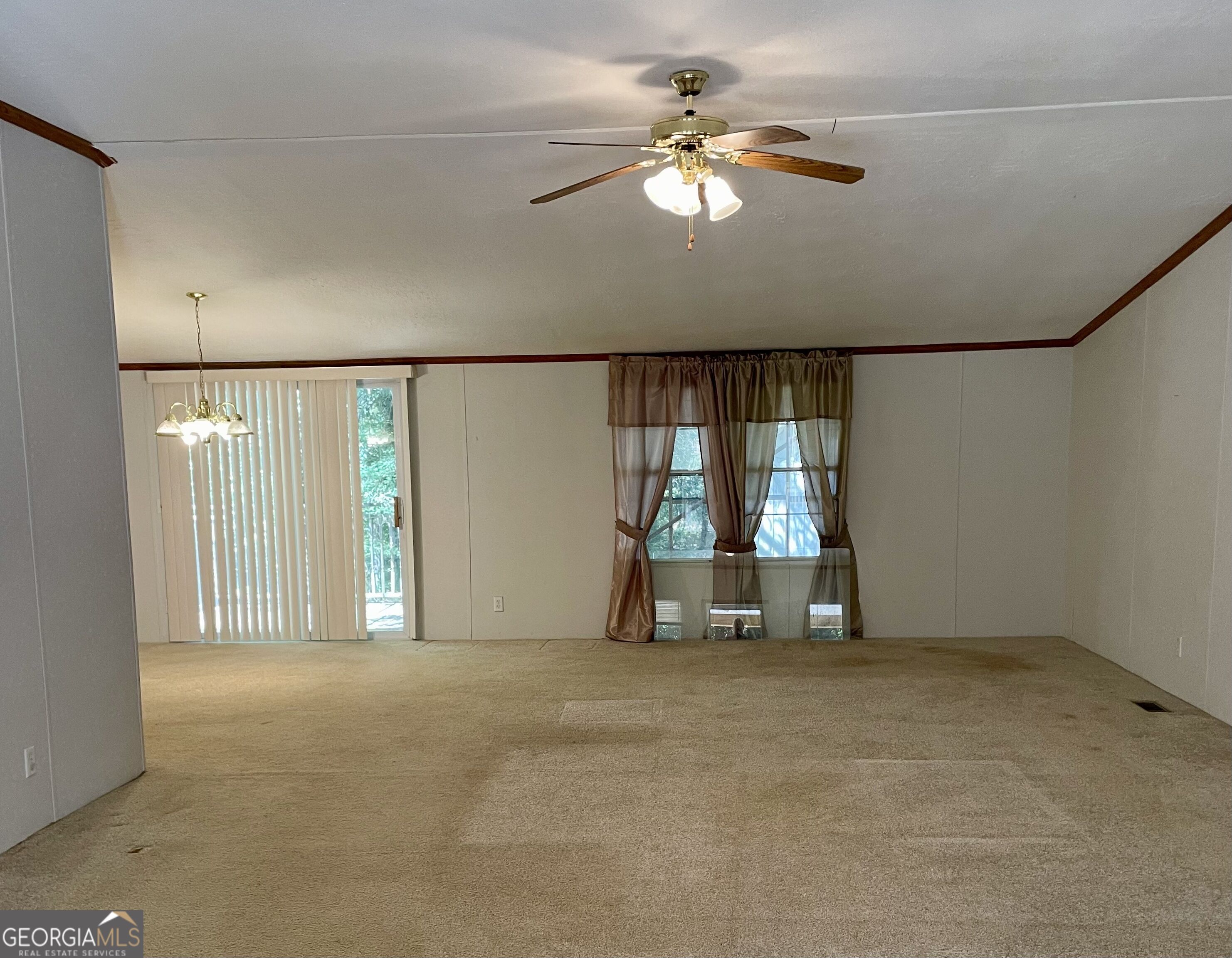 Photo 3 of Manufactured home for sale at 75 Stag Run Dr, Mansfield, GA 30055 | MLS# 10869845 | Listing updated on 2026-10-09