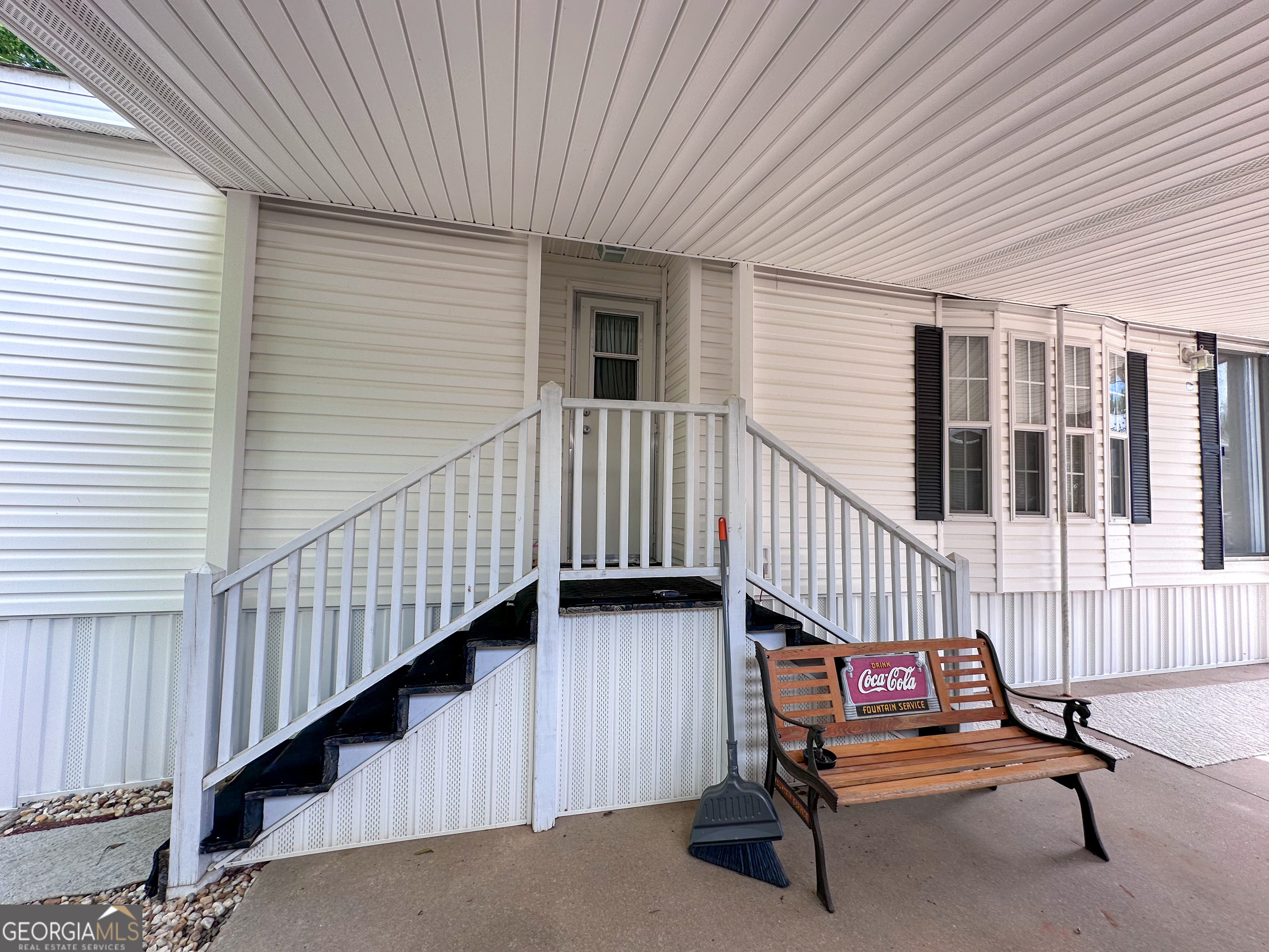 Photo 3 of Manufactured home for sale at 68 Nomad Trl, Cleveland, GA 30528 | MLS# 10867563 | Listing updated on 2026-10-05