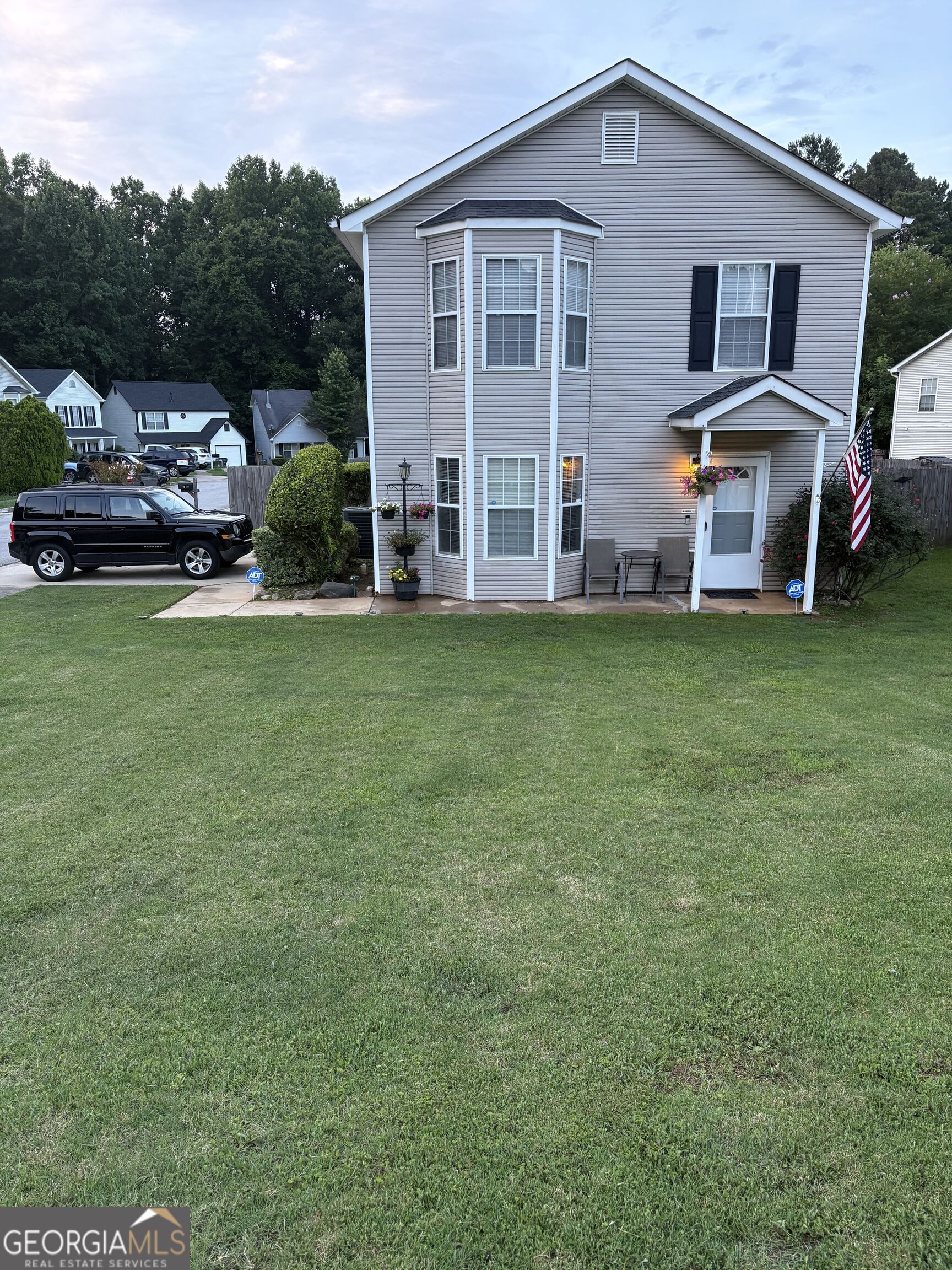 Photo 2 of Single family home for sale at 122 Turning Point, Stockbridge, GA 30281 | MLS# 10869164 | Listing updated on 2026-10-08