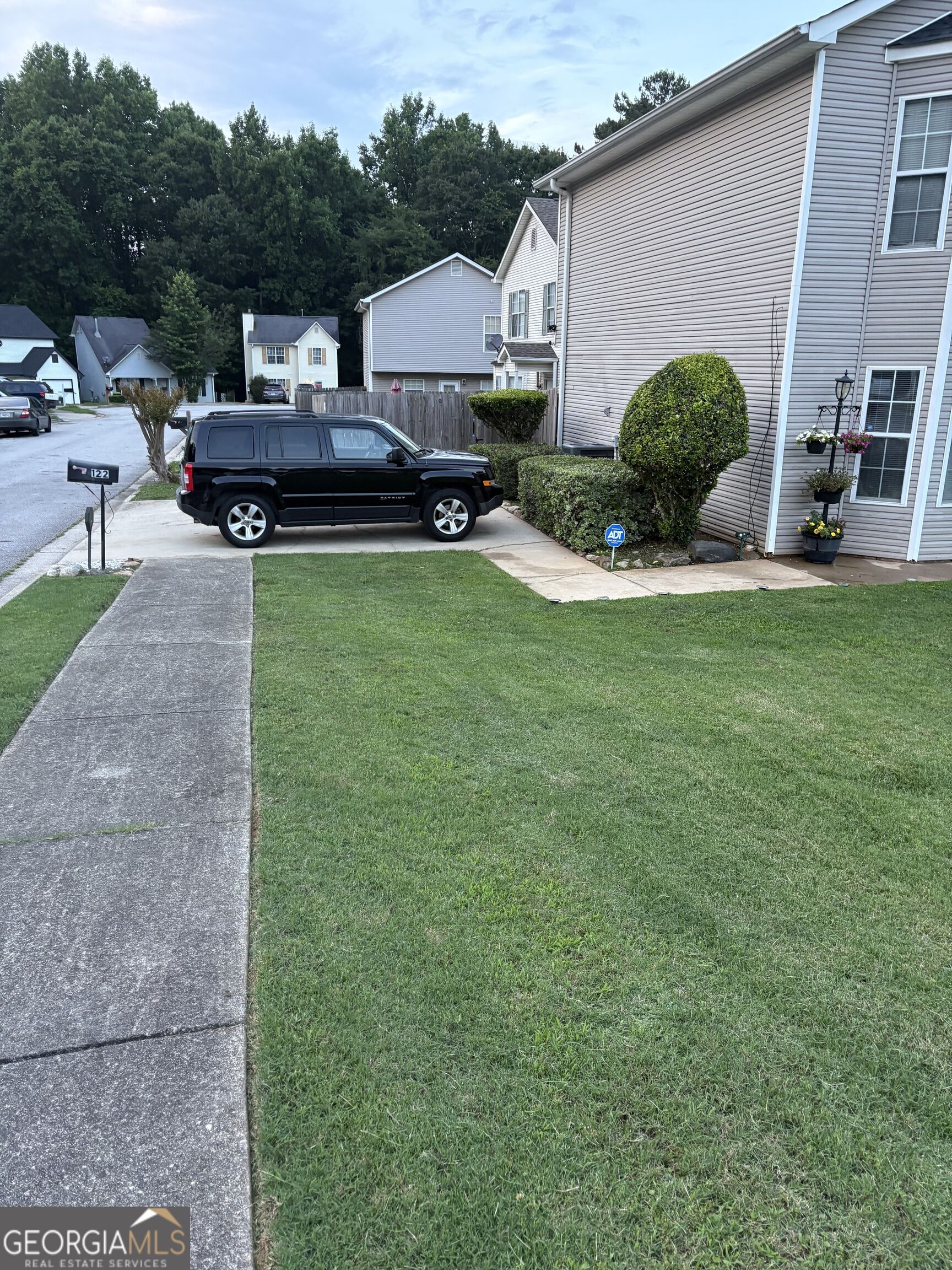 Photo 3 of Single family home for sale at 122 Turning Point, Stockbridge, GA 30281 | MLS# 10869164 | Listing updated on 2026-10-08