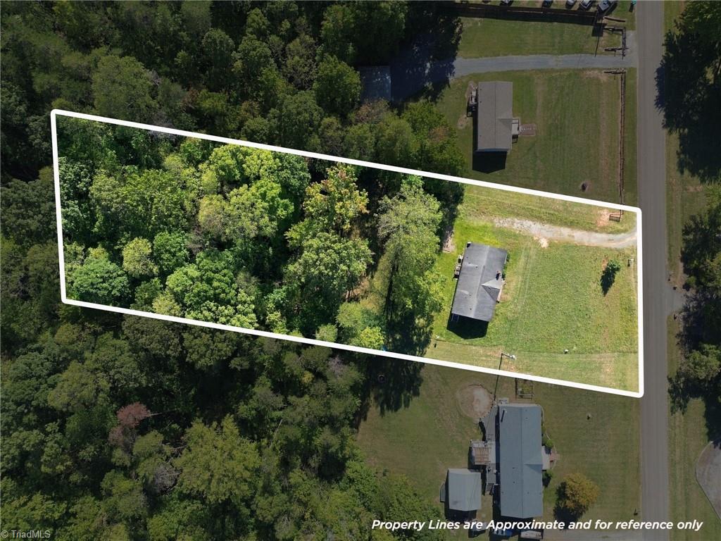Photo 2 of Manufactured home for sale at 415 Talley Rd, Reidsville, NC 27320 | MLS# 1238068 | Listing updated on 2026-10-08