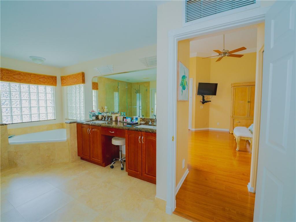 Preview Image 1