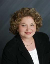 Profile picture of Brenda Fasihi