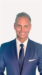 Profile picture of Gary Gold