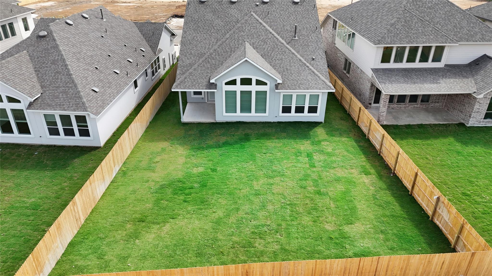 REPRESENTATIVE OF FLOOR PLAN ONLY