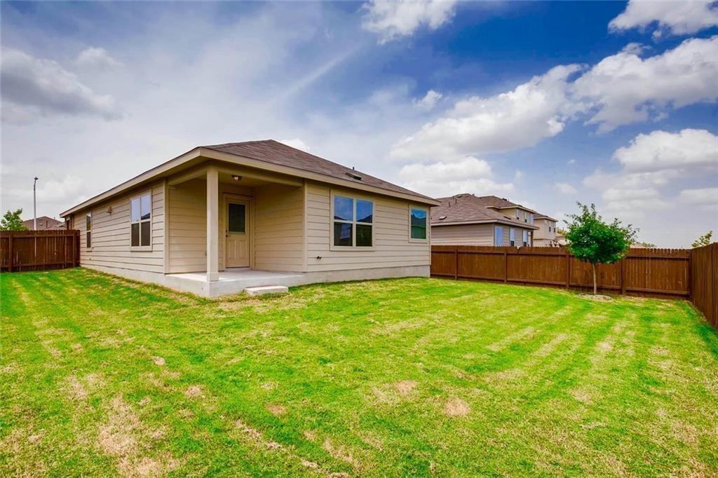 Photo 12 of 10021 Gertrudis LOOP, Austin TX 78747
