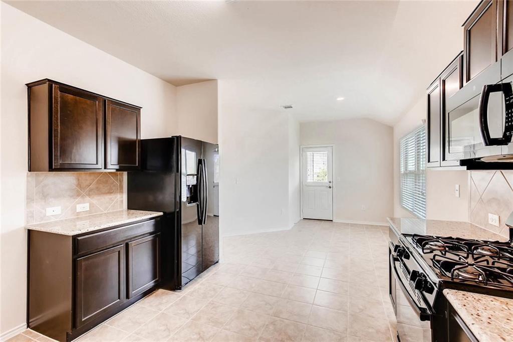 Photo 5 of 10021 Gertrudis LOOP, Austin TX 78747