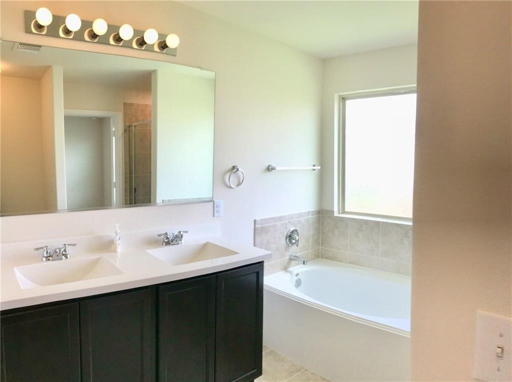 Photo 8 of 10021 Gertrudis LOOP, Austin TX 78747