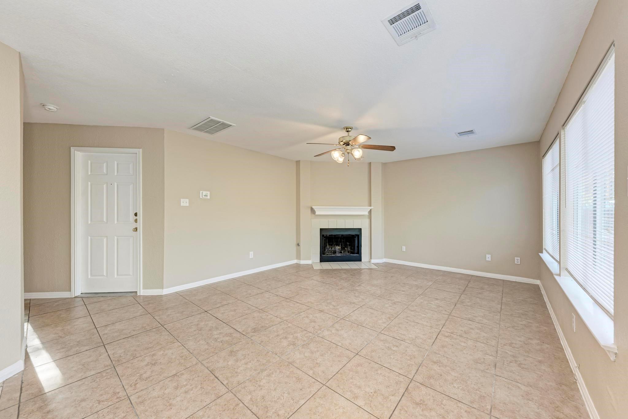 Photo 23 of 2351 Wright CIR, Round Rock TX 78664