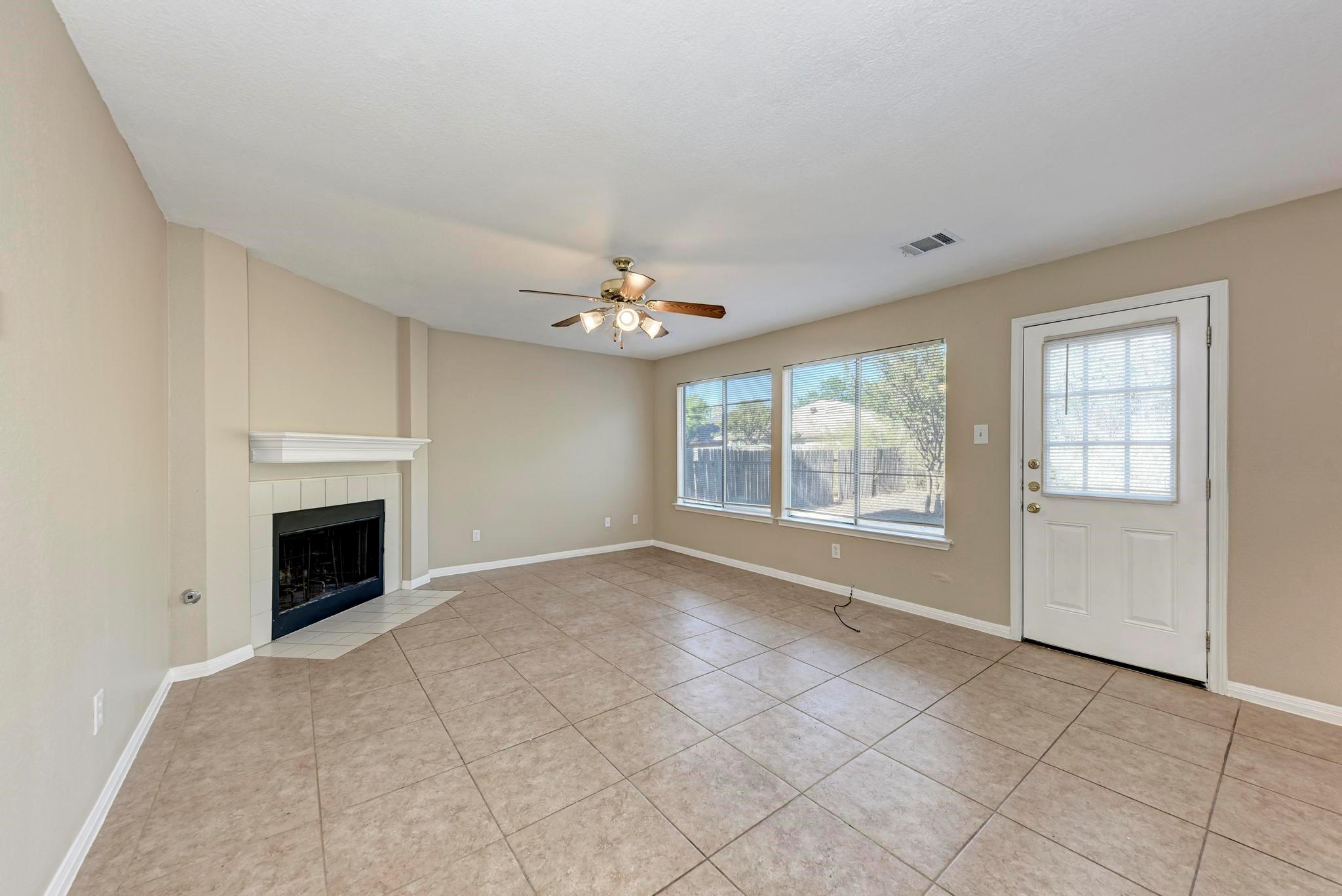 Photo 22 of 2351 Wright CIR, Round Rock TX 78664