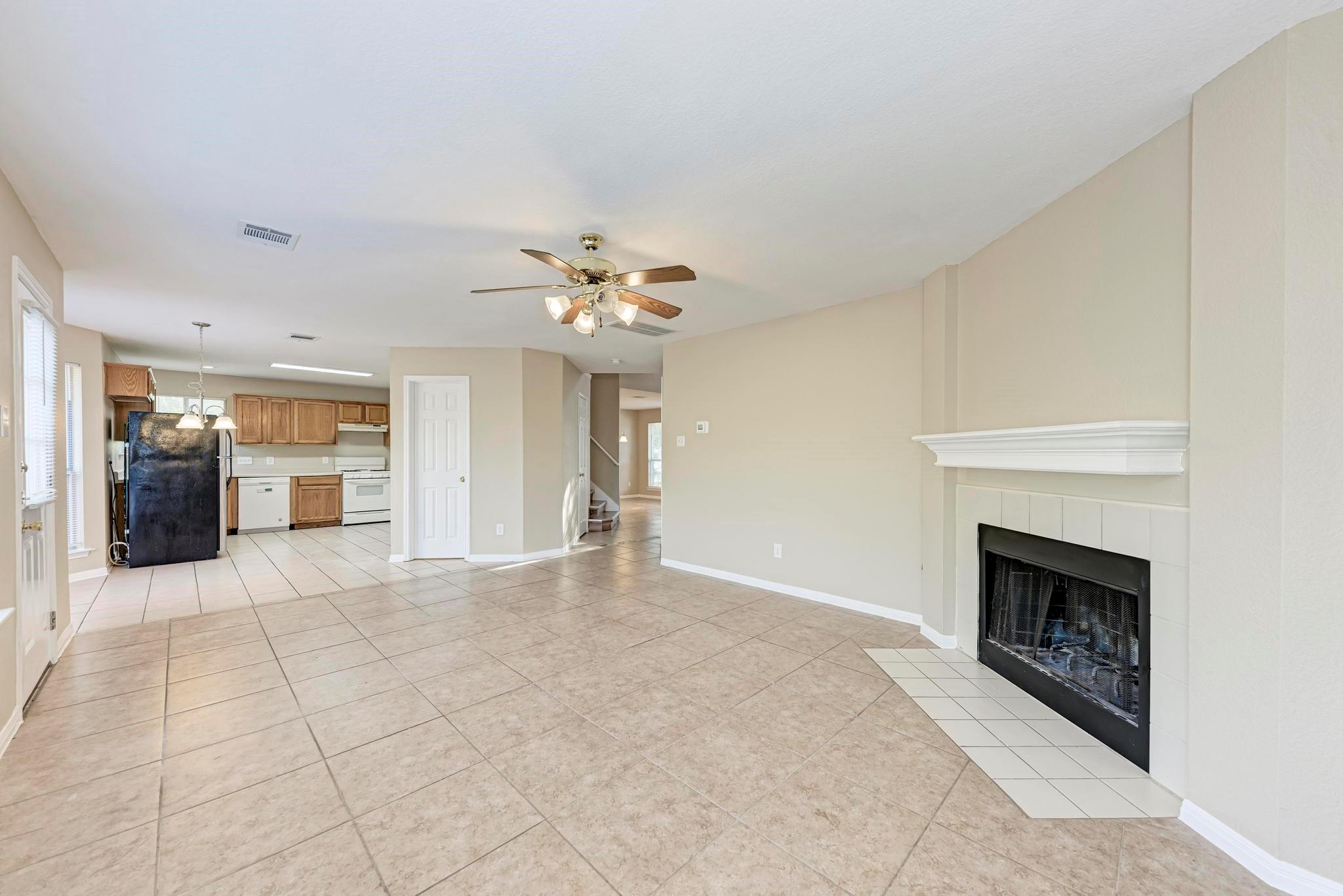 Photo 24 of 2351 Wright CIR, Round Rock TX 78664