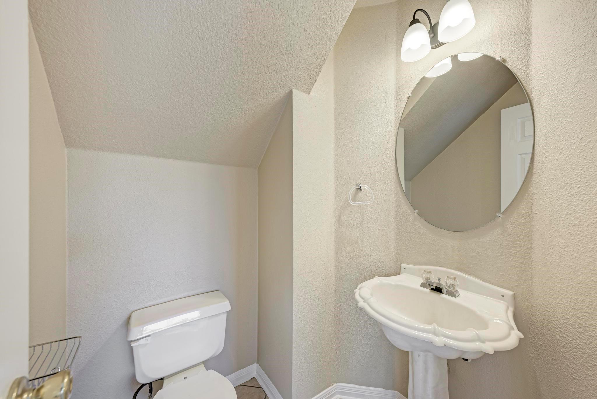 Photo 30 of 2351 Wright CIR, Round Rock TX 78664